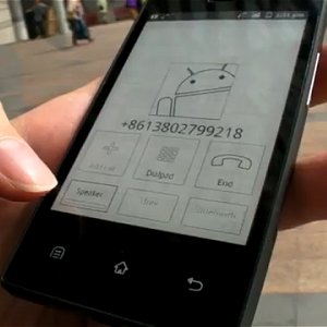 Post Thumbnail of 中国メーカー Onyx 電子ペーパーディスプレイ E-Ink を採用した Android スマートフォン開発中、バッテリー持続1週間実現
