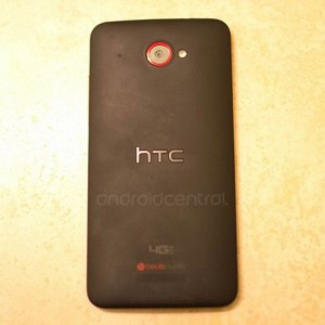 Post thumbnail of 米 Verizon 向け大型5インチサイズ Full-HD 解像度の HTC 製ハイスペックスマートフォン「HTC DLX」情報リーク