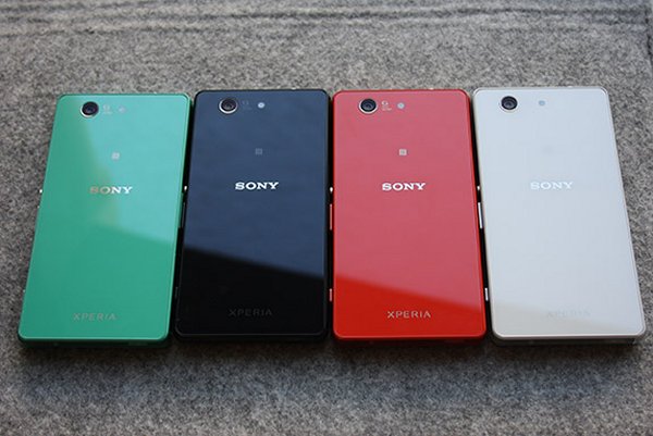 Xperia コンパクト