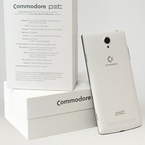 Post Thumbnail of コモドール、1985年発売 Aminga ゲームエミュレーター搭載の Android スマートフォン「Commodore Pet」登場