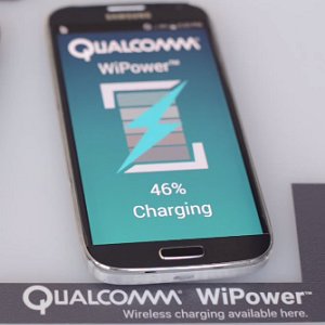 Post Thumbnail of Qualcomm、スマートフォンなどモバイル端末向けとした金属筐体でもワイヤレス充電を可能にする技術「WiPower」開発