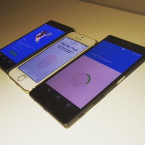 Post Thumbnail of ソニー、同社初となる電源ボタンに指紋センサーを搭載したスマートフォン開発？サイズの異なる2機種の実機写真リーク