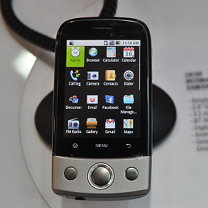 Post Thumbnail of Huawei U8100 小型スマートフォン