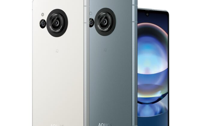 AQUOS R8